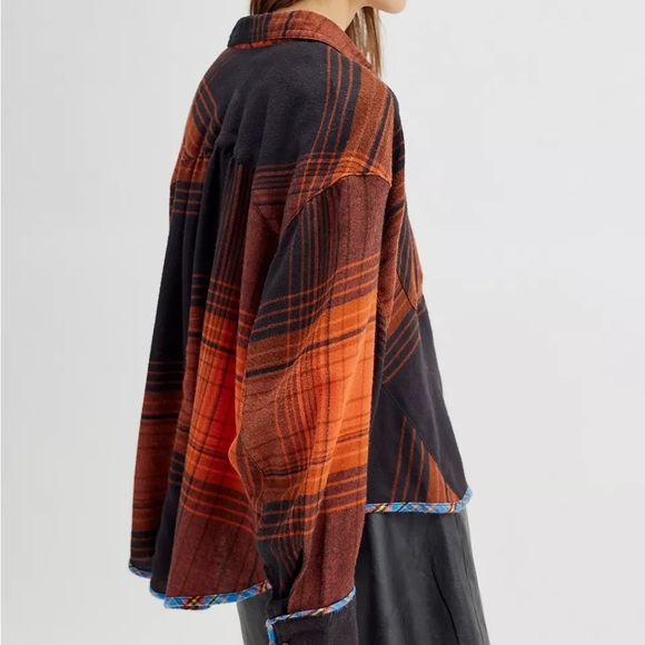 BDG Karl Slouchy Flannel Button-Down Shirt NWT Size M - Red Multi - Picture 3 of 8